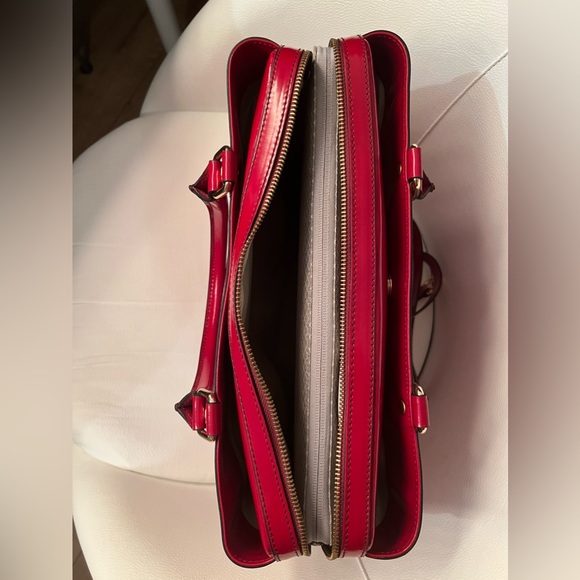 IACUCCI PELLETERIA Hand Bag - Picture 5 of 9